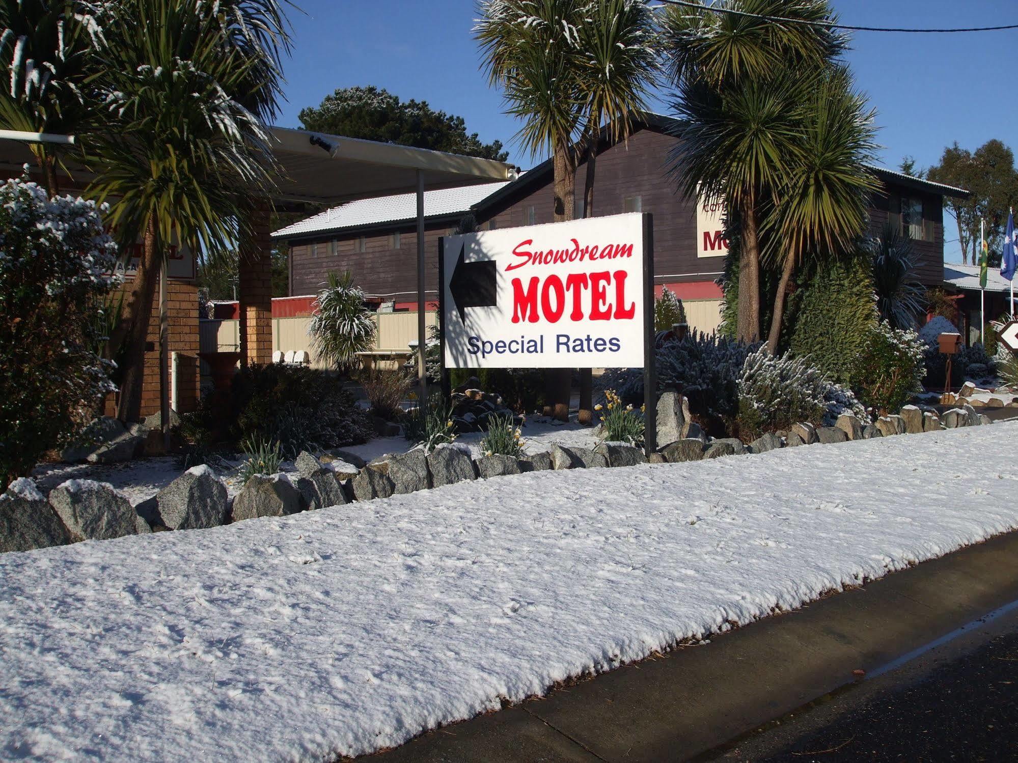 Snowdream Motel เบอร์ริเดล ภายนอก รูปภาพ
